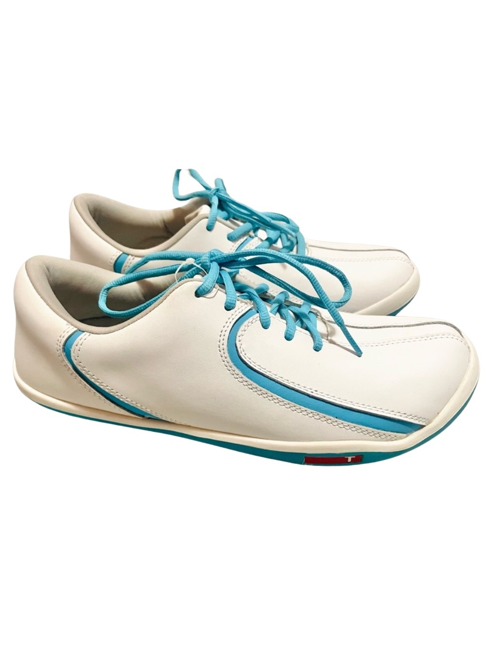 Spikeless Golf Shoes by TRUE Linkswear Women’s, EUC